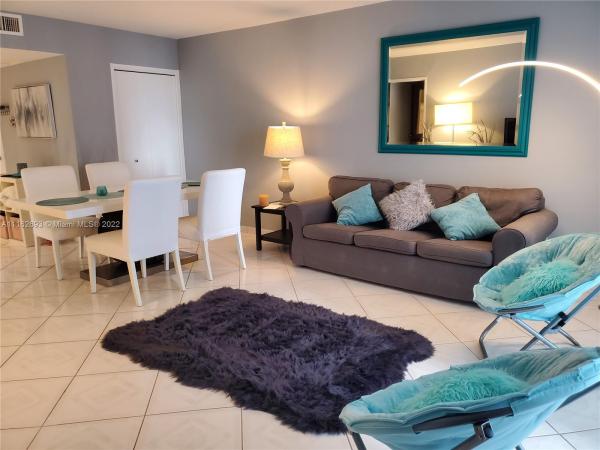 Seacoast 5151, 5151 Collins Ave #927, Miami Beach, Florida 33140, image 1
