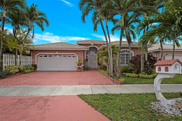 14008 SW 10th St, Unincorporated Dade County, Florida 33184, image 2