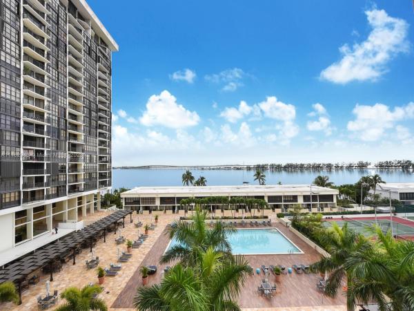 Brickell Place, 1901 Brickell Ave #B614, Miami, Florida 33129, image 1