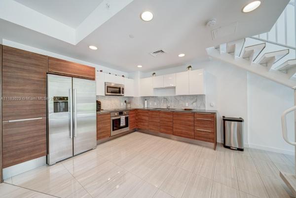 The Crimson, 601 NE 27th St #102, Miami, Florida 33137, image 1