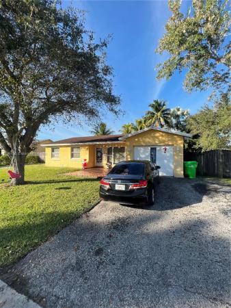 Windward Isle, 11651 NW 39th St, Sunrise, Florida 33323, image 2