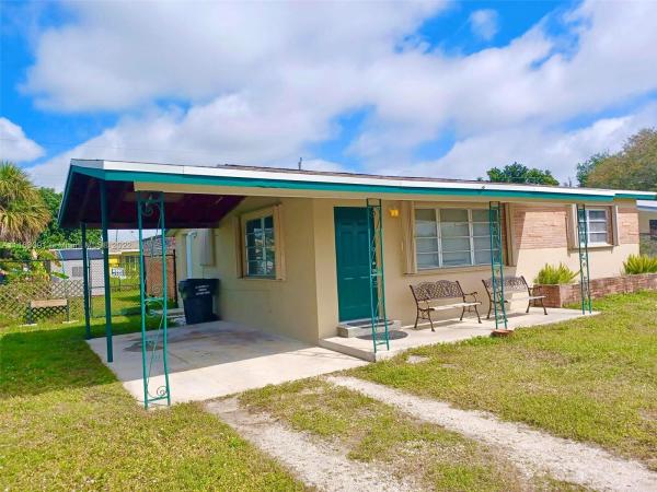 Driftwood Estates, 7461 Freedom St, Hollywood, Florida 33024, image 2
