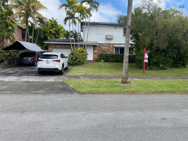 Southwest Manors, 2421 SW 128th Ct, Tamiami, Florida 33175, image 1