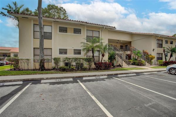 Palm Beach Place, 1541 Balfour Point Dr #F, West Palm Beach, Florida 33411, image 2