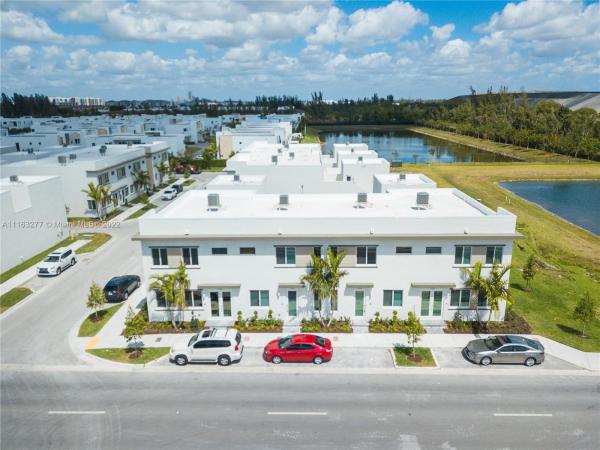 Landmark At Doral, 10259 NW 66th St #10259, Doral, Florida 33178, image 1