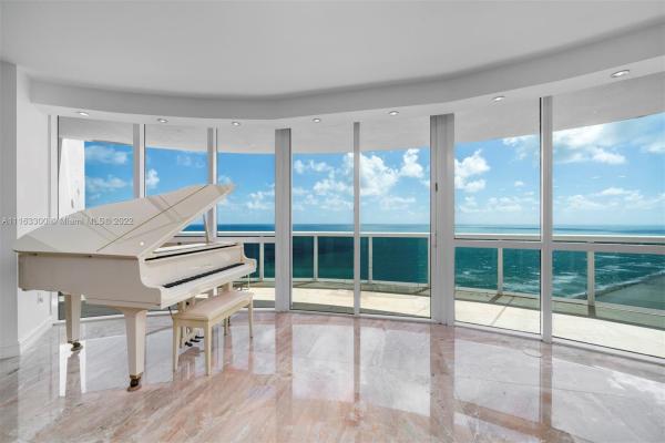 Trump Royale, 18201 Collins Ave #2009, Sunny Isles Beach, Florida 33160, image 1