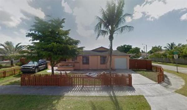 South Miami Lakes, 19851 SW 124th Ct, South Miami Heights, Florida 33177, image 1