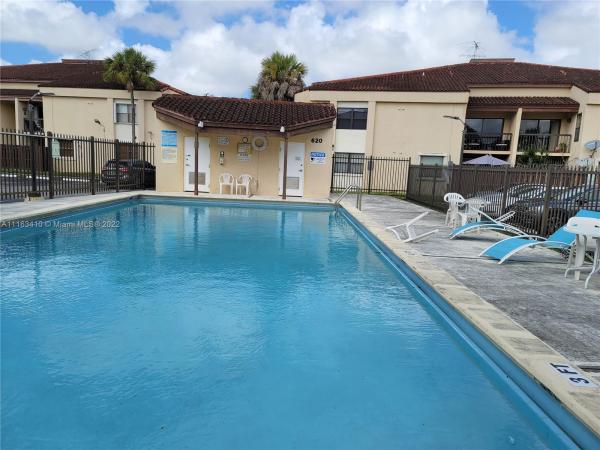 West Gardens Village, 680 W Park Dr #3-106, Fountainebleau, Florida 33172, image 1