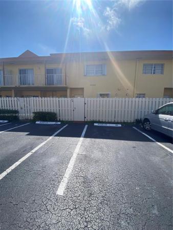 Centre Court, 8340 SW 154th Ave #64, Kendall West, Florida 33193, image 2