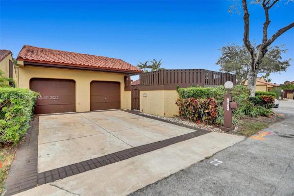 California Club Homes, 1037 NE 203rd Ln, Ives Estates, Florida 33179, image 1