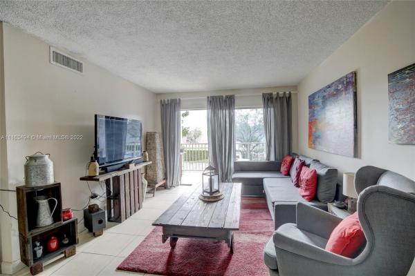 Kendall Lake Towers, 15221 SW 80th St #209, Kendall West, Florida 33193, image 1