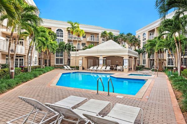 University Inn, 1280 S Alhambra Cir #1315, Coral Gables, Florida 33146, image 1