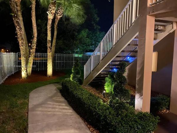 Royal Palm Place At The Hammocks, 10650 SW 157th Ct #202, The Hammocks, Florida 33196, image 2
