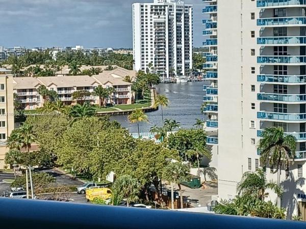 The Tides On Hollywood Beach, 3901 S Ocean Dr #9R, Hollywood, Florida 33019, image 2