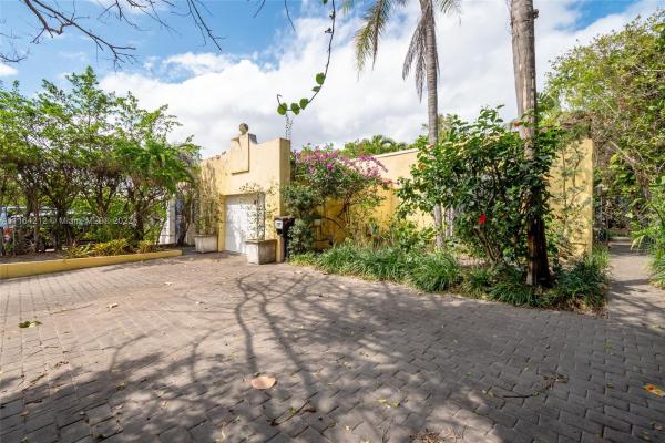 Royal Park, Palm Beach, Florida 33480, image 1