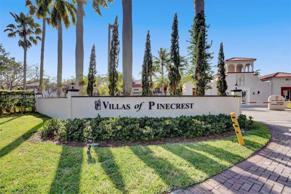 Villas Of Pinecrest, 6705 N Kendall Dr #303, Pinecrest, Florida 33156, image 2