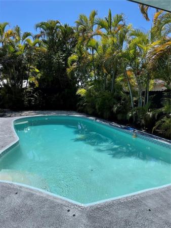 Winston Park, 7214 SW 128th Ct, Kendale Lakes, Florida 33183, image 2