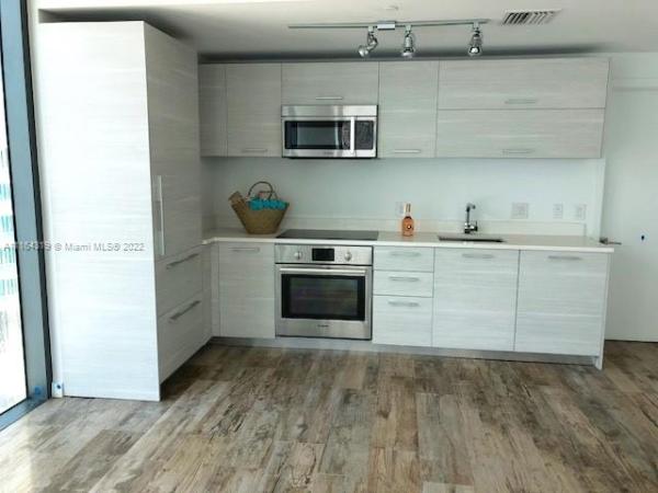 Paraiso Bay, Miami, Florida 33137, image 1