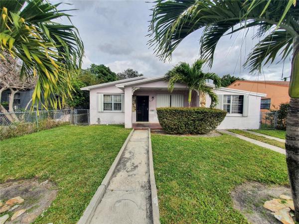 Stephens Manor, 745 NW 75th St, Gladeview, Florida 33150, image 2
