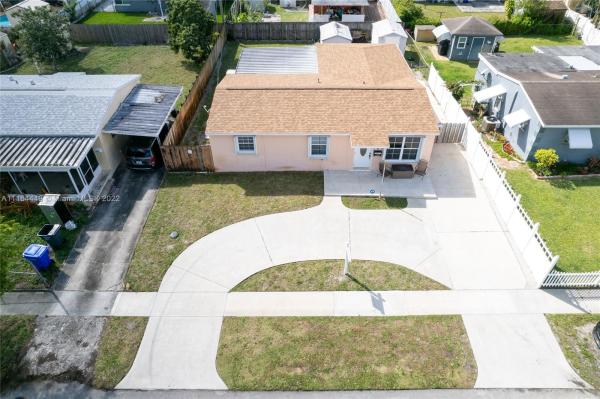 Boulevard Heights, 600 N 69th Ave, Hollywood, Florida 33024, image 2