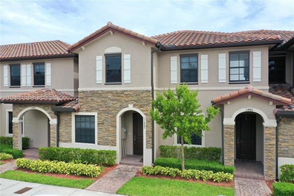 Artesa At Coco Palm Estates, 11482 SW 248th Ter #11482, Princeton, Florida 33032, image 2
