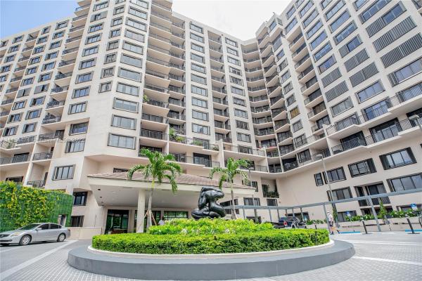 Brickell Key Two, 540 Brickell Key Dr #1402, Miami, Florida 33131, image 2