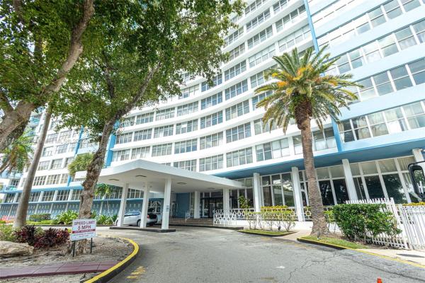 Parkview Point, 7441 Wayne Ave #10H, Miami Beach, Florida 33141, image 2