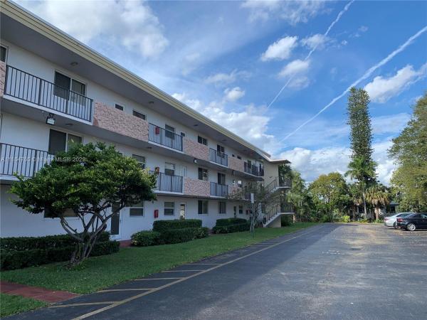 Water Bridge, 5985 Del Lago Cir #223, Sunrise, Florida 33313, image 2