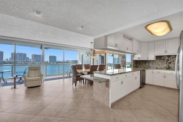 Le Maisonneuve, 17700 N Bay Rd #1009, Sunny Isles Beach, Florida 33160, image 1