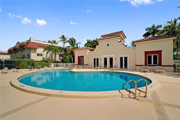 Villas Of Pinecrest, 8600 SW 67th Ave #905, Pinecrest, Florida 33156, image 1