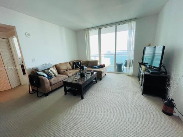 The Plaza On Brickell West, 951 Brickell Ave #3704, Miami, Florida 33131, image 2
