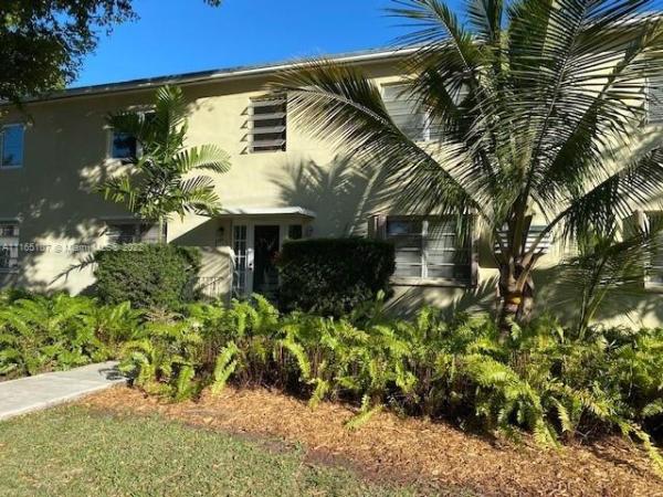 5531 SW 78th St #B, Miami, Florida 33143, image 1