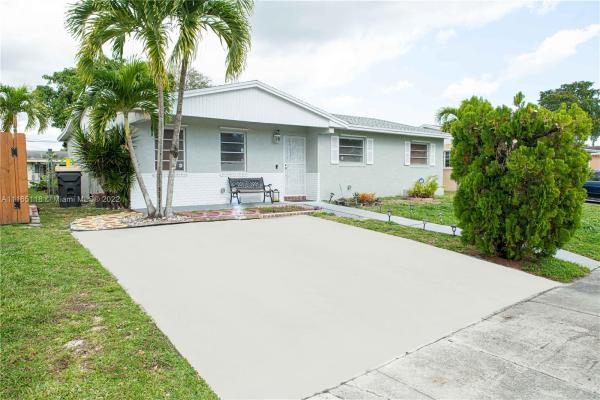 Driftwood Acres, 7121 Charleston St, Hollywood, Florida 33024, image 1
