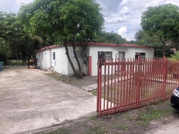 Home Owners Paradise, 4718 NW 31st Ave, Brownsville, Florida 33142, image 2