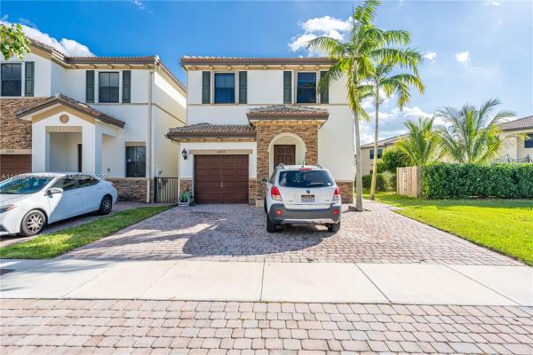 Silver Palms East, 11436 SW 238th St, Princeton, Florida 33032, image 2