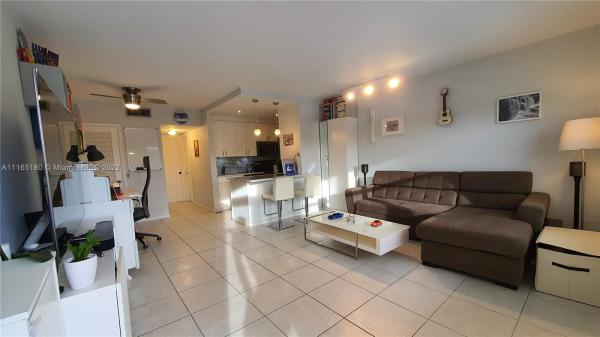 Envoy North, 467 Golden Isles Dr #202, Hallandale Beach, Florida 33009, image 1