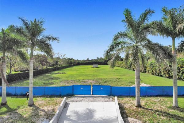 Sunshine Ranches, 13400 Mustang Trl, Southwest Ranches, Florida 33330, image 2