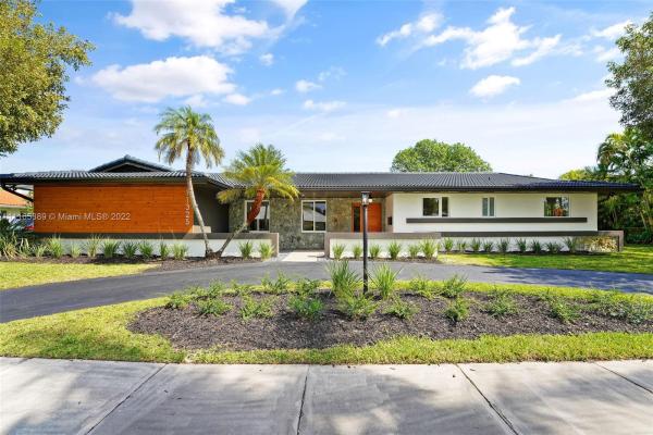 Palmetto East, 11325 SW 72nd Ave, Pinecrest, Florida 33156, image 2