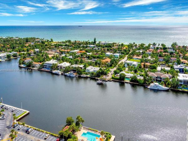 Hamptons West, 20281 E Country Club Dr #PH-8, Aventura, Florida 33180, image 2