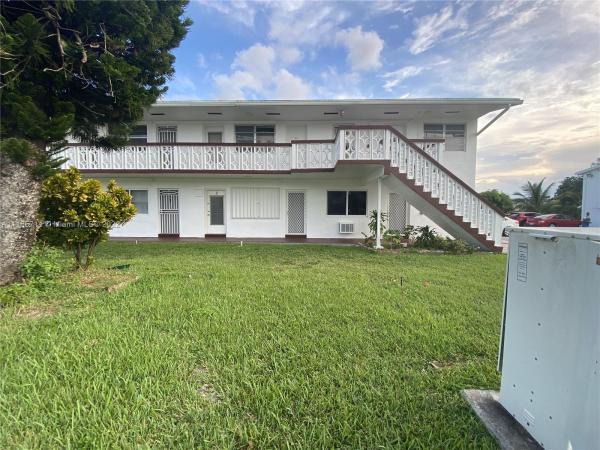 Romont Gardens Andover, 122 NE 204th St #2, Miami Gardens, Florida 33179, image 1