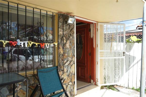 Melrose Heights, 2505 NW 28th St, Miami, Florida 33142, image 1
