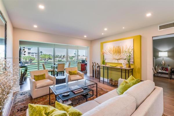 Tropic Harbor, 921 Spanish Cir #232, Delray Beach, Florida 33483, image 2