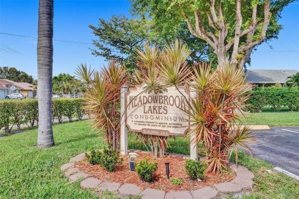 Meadowbrook Lakes, 206 SE 10th St #304, Dania Beach, Florida 33004, image 1