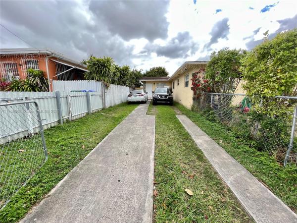 Rosemont Park, 2030 NW 27th St, Miami, Florida 33142, image 2