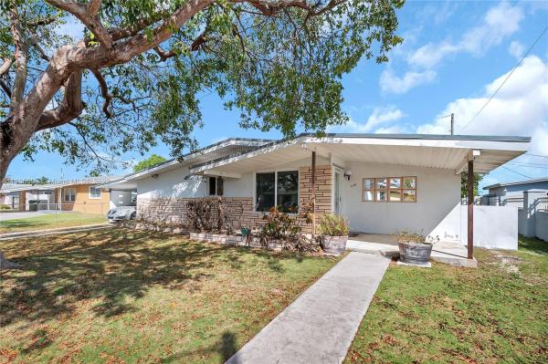South Miami Heights Manor, 11711 SW 177th Ter, South Miami Heights, Florida 33177, image 2