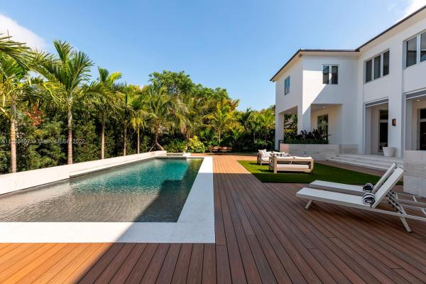 Cocoplum, 7220 Los Pinos Blvd, Coral Gables, Florida 33143, image 2