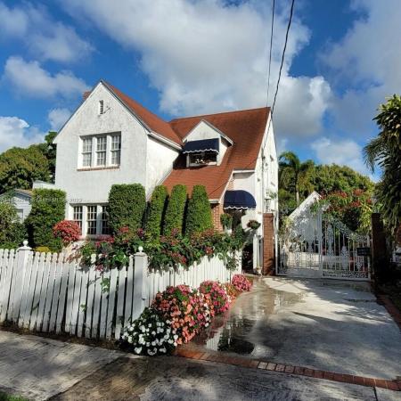 Beacom Manor, 2533 SW 5th St, Miami, Florida 33135, image 2