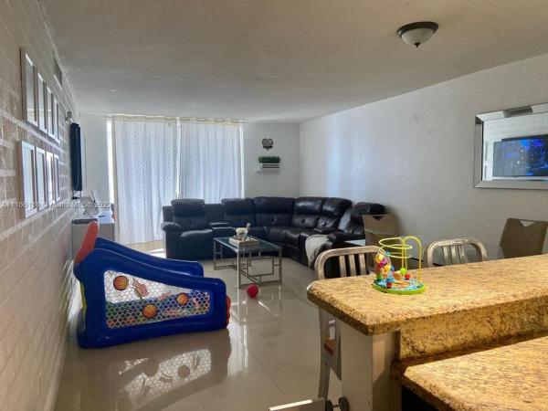 Riviera, 1160 NE 191st St #12, Ojus, Florida 33179, image 1