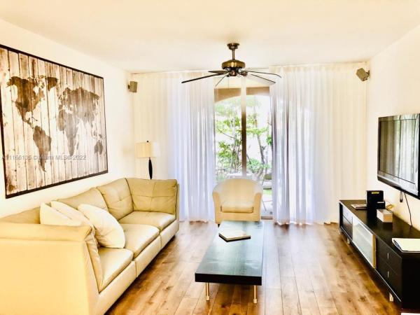 The Yacht Club At Aventura, Aventura, Florida 33180, image 2