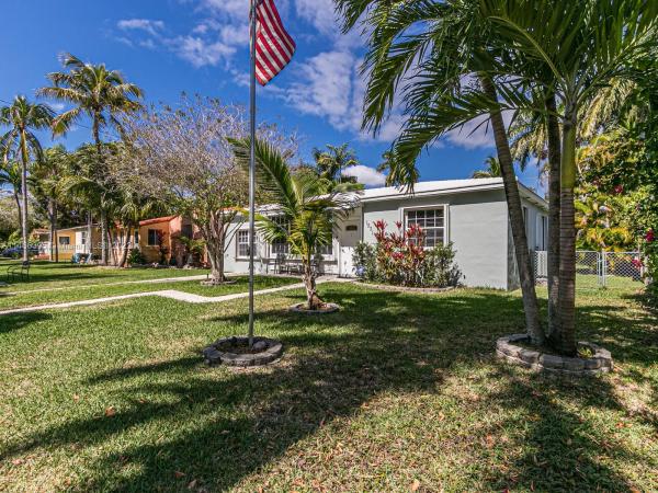 Sunset Trails, 1531 Fletcher St, Hollywood, Florida 33020, image 2
